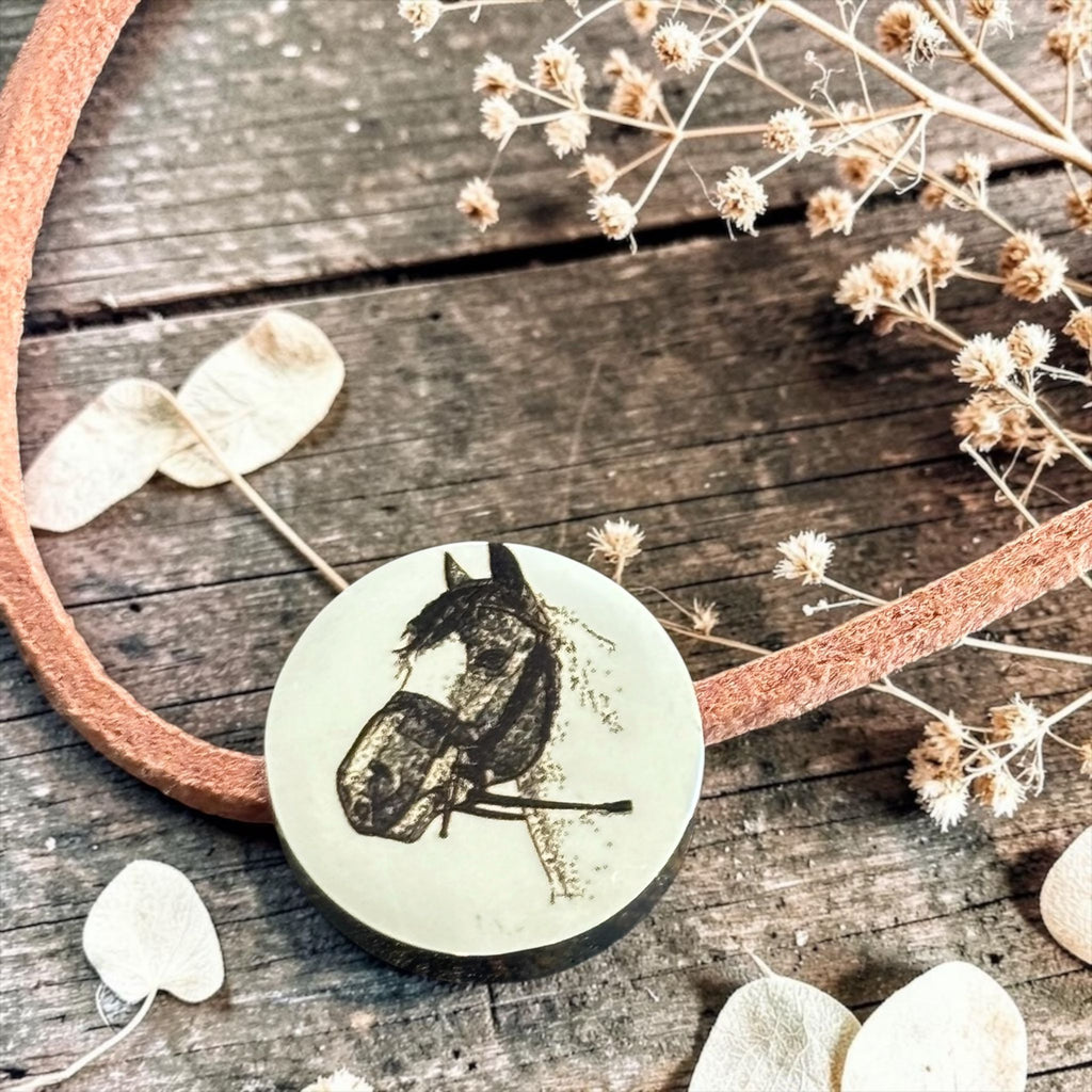 Leather bracelet with Personlised coin