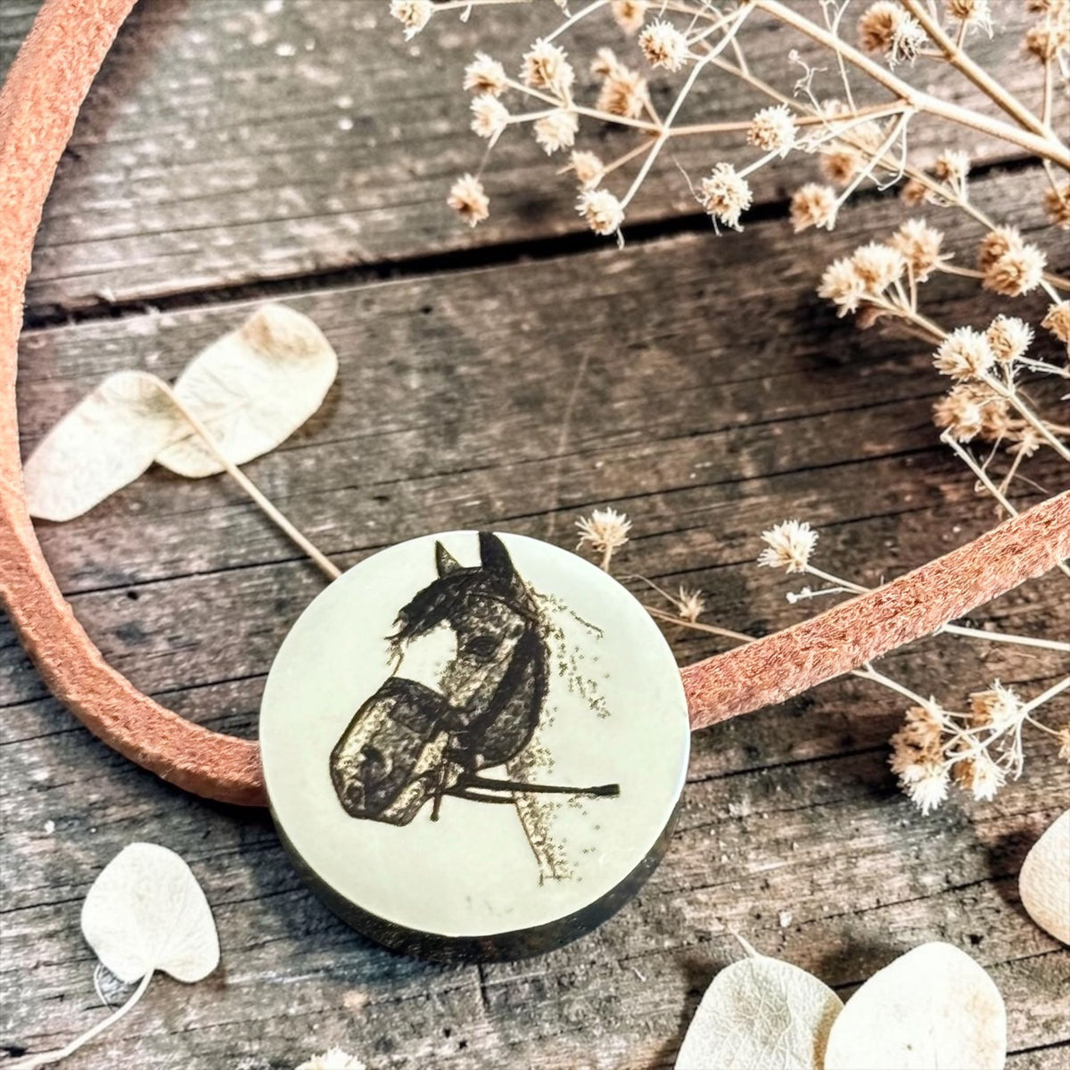 Leather bracelet with Personlised coin